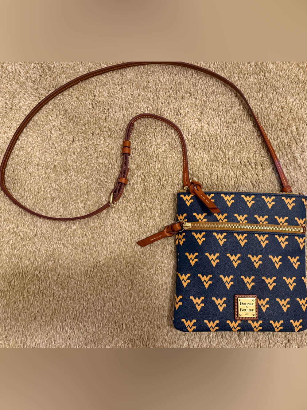 Dooney & Bourke Crossbody